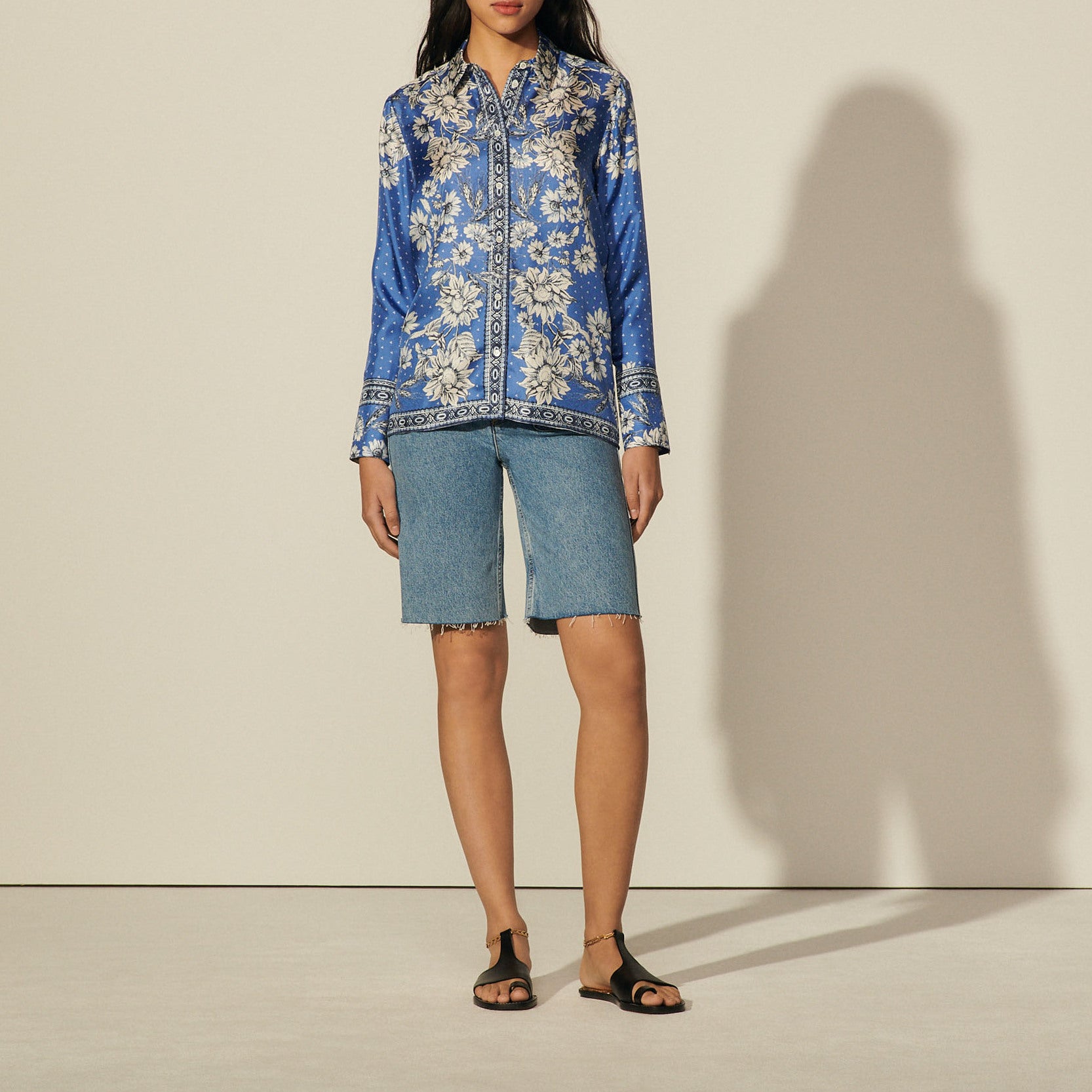 Chemise en soie imprimée Sandro seconde main