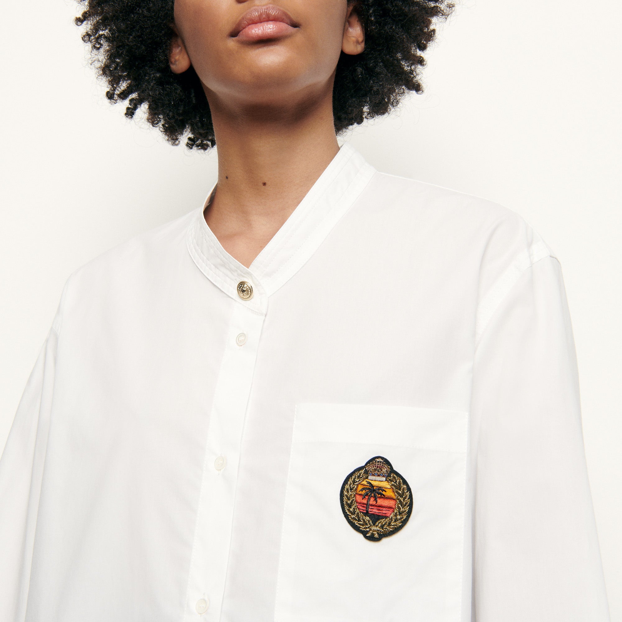 Chemise manches longues à col officier Sandro seconde main