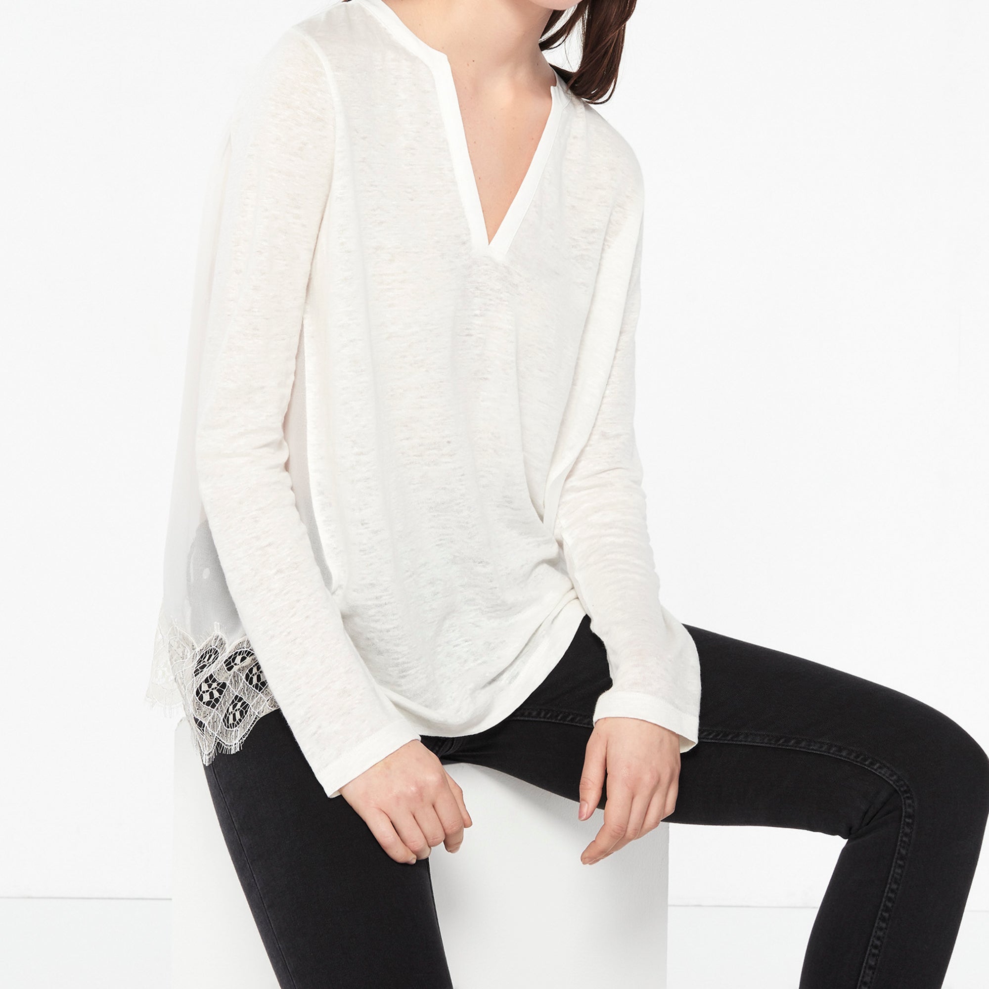 T-shirt tout dentelle au dos Sandro seconde main