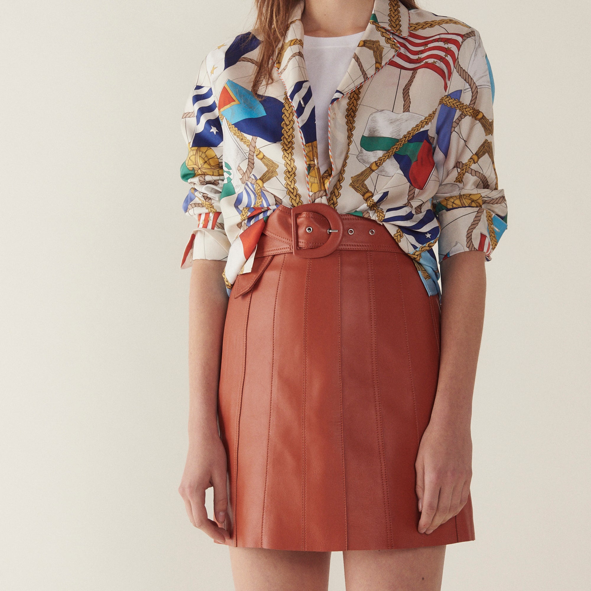 Jupe en cuir avec ceinture Sandro seconde main