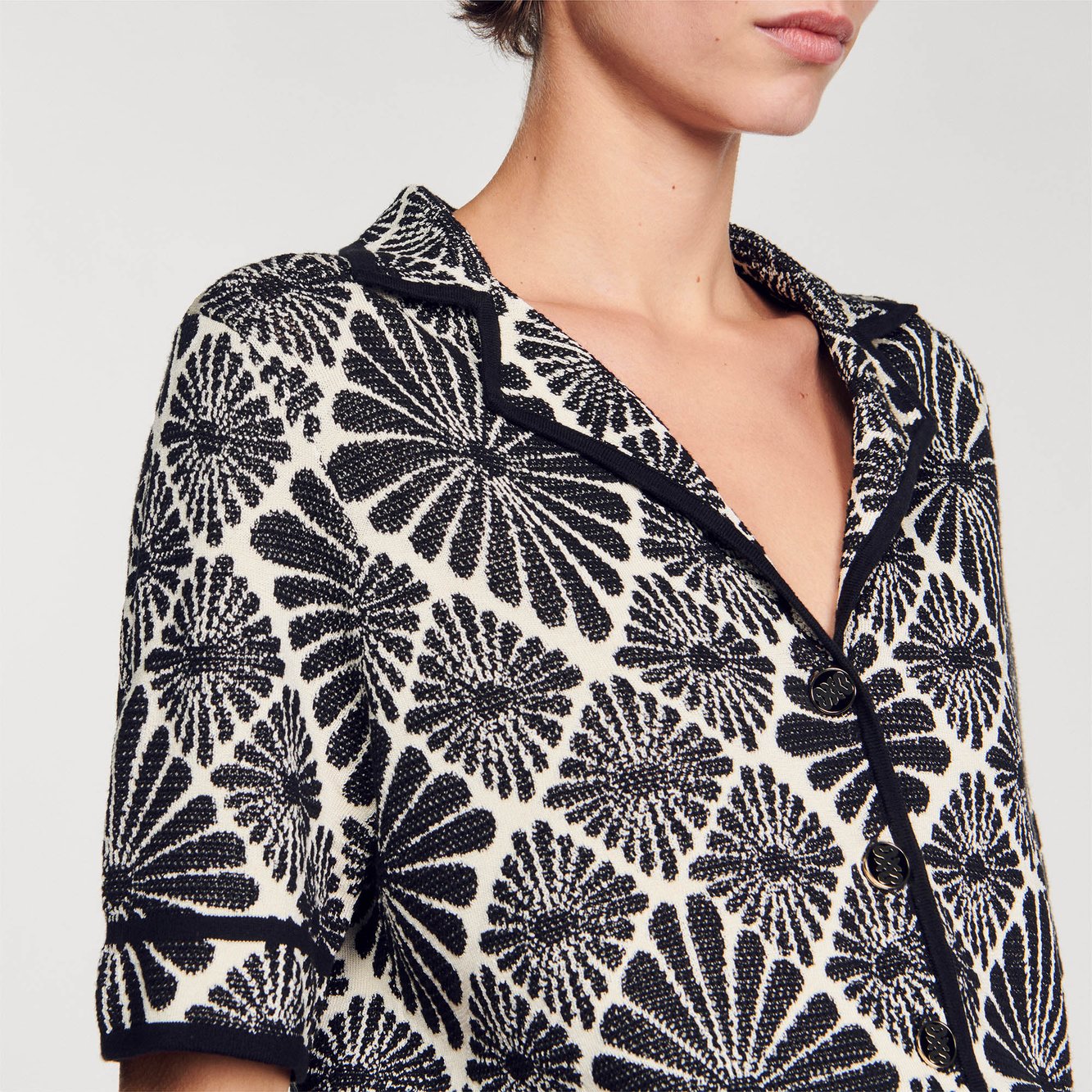 Cardigan jacquard fleurs Sandro seconde main