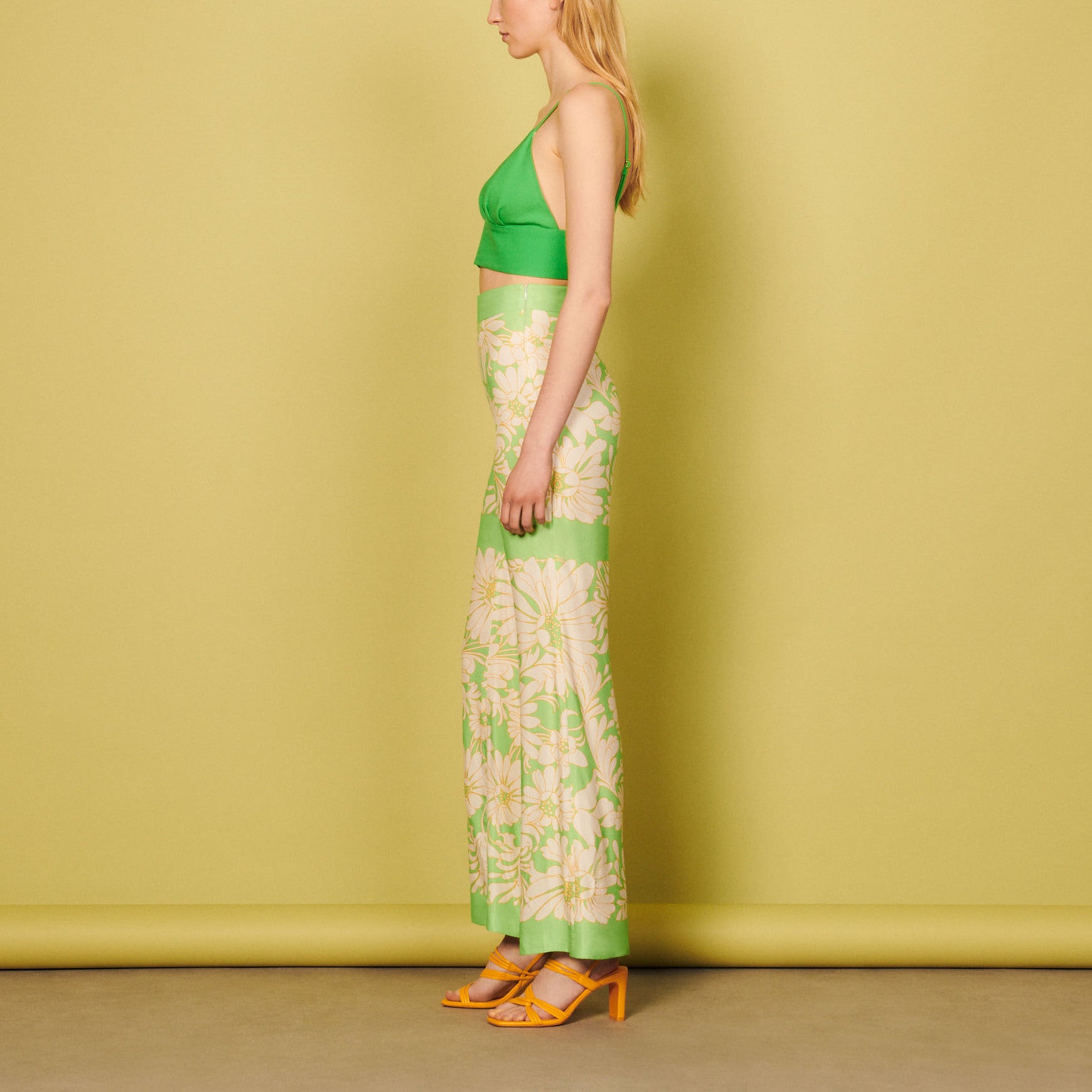 Pantalon fluide imprimé daisy Sandro seconde main