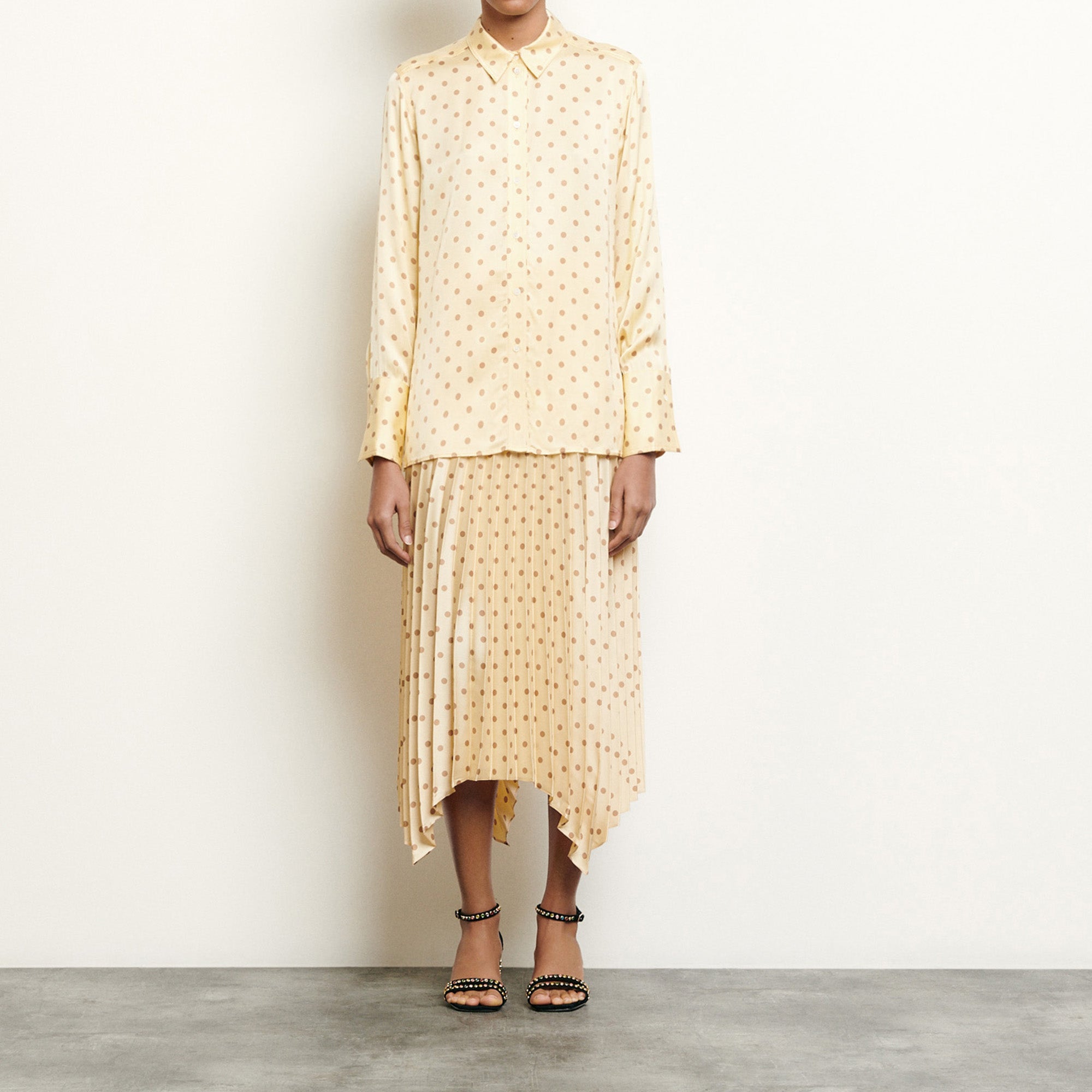 Chemise classique imprimée pois Sandro seconde main