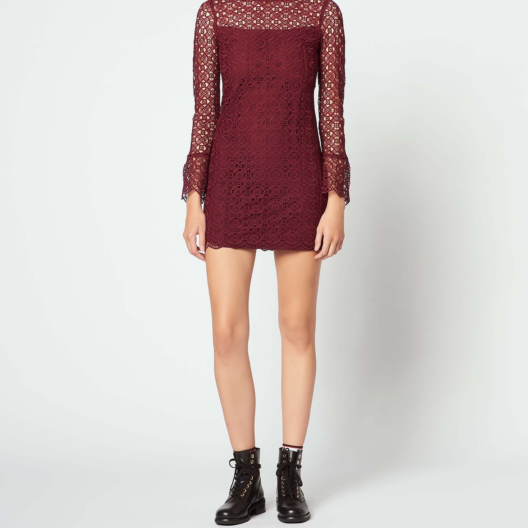 Robe courte en dentelle Sandro seconde main