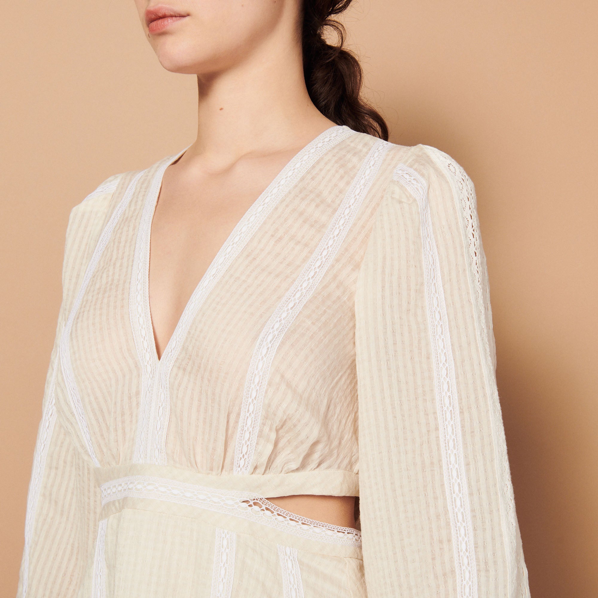 Robe courte à découpes ornée de galons Sandro seconde main