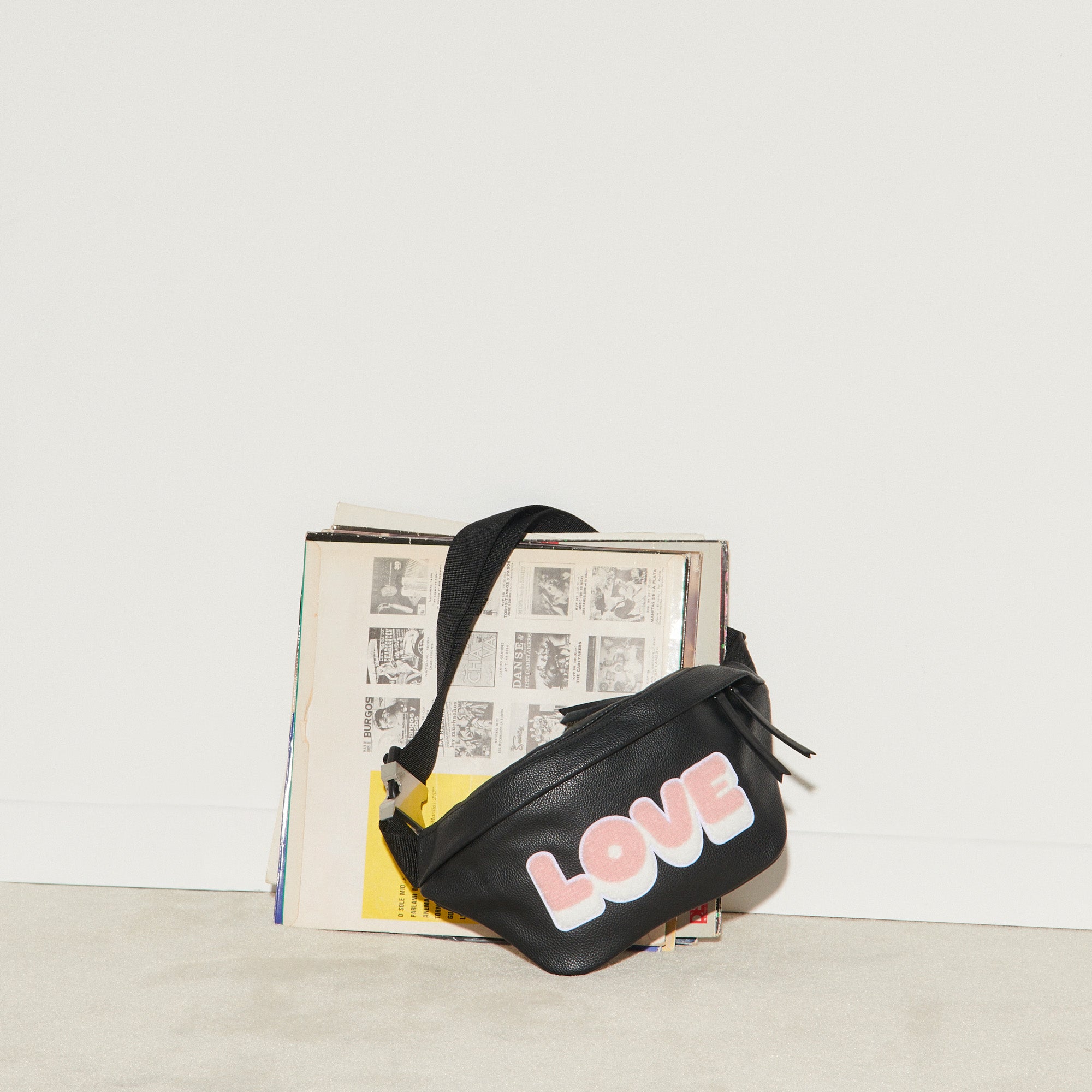 Sac banane avec patch à message Sandro seconde main