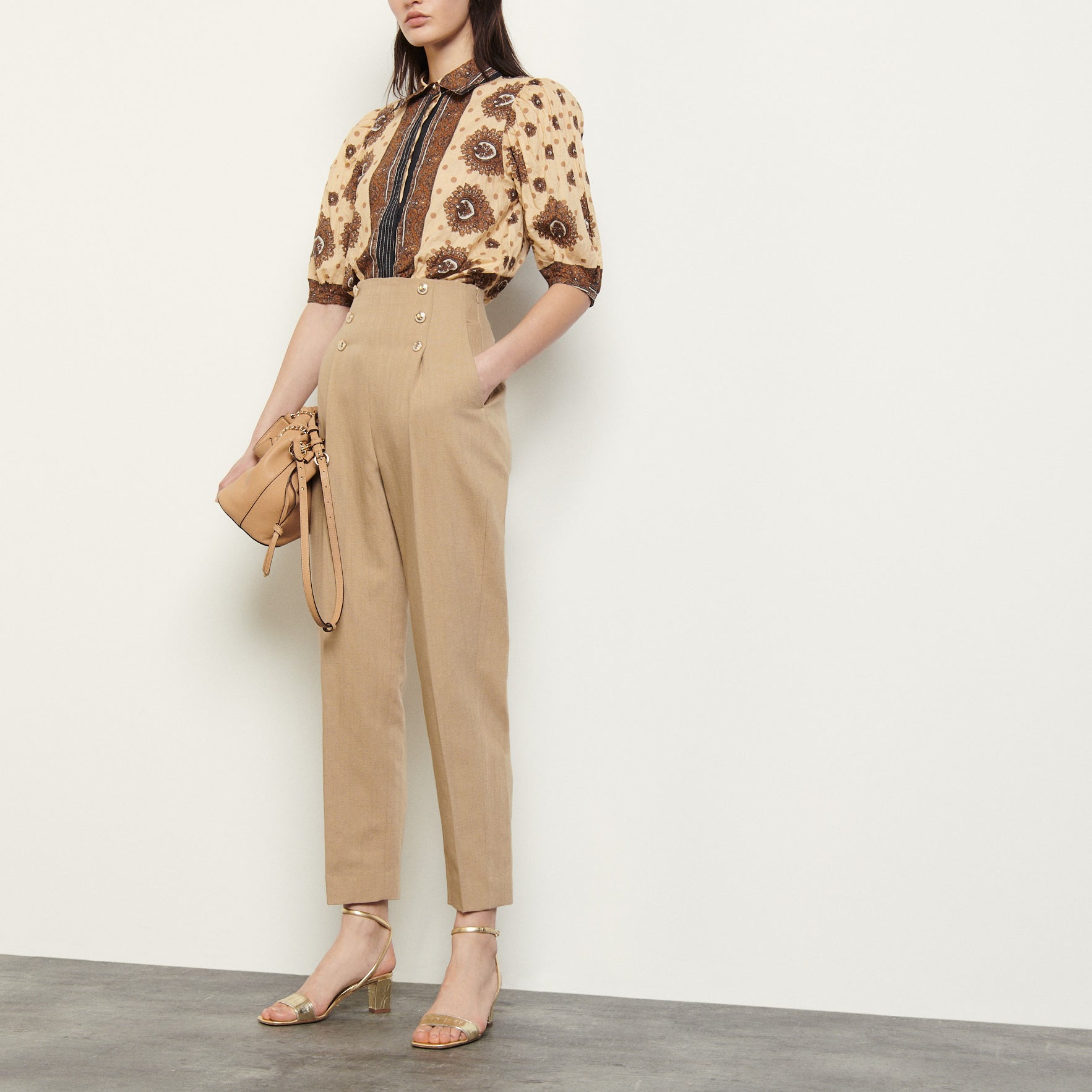 Pantalon taille haute avec boutons Sandro seconde main