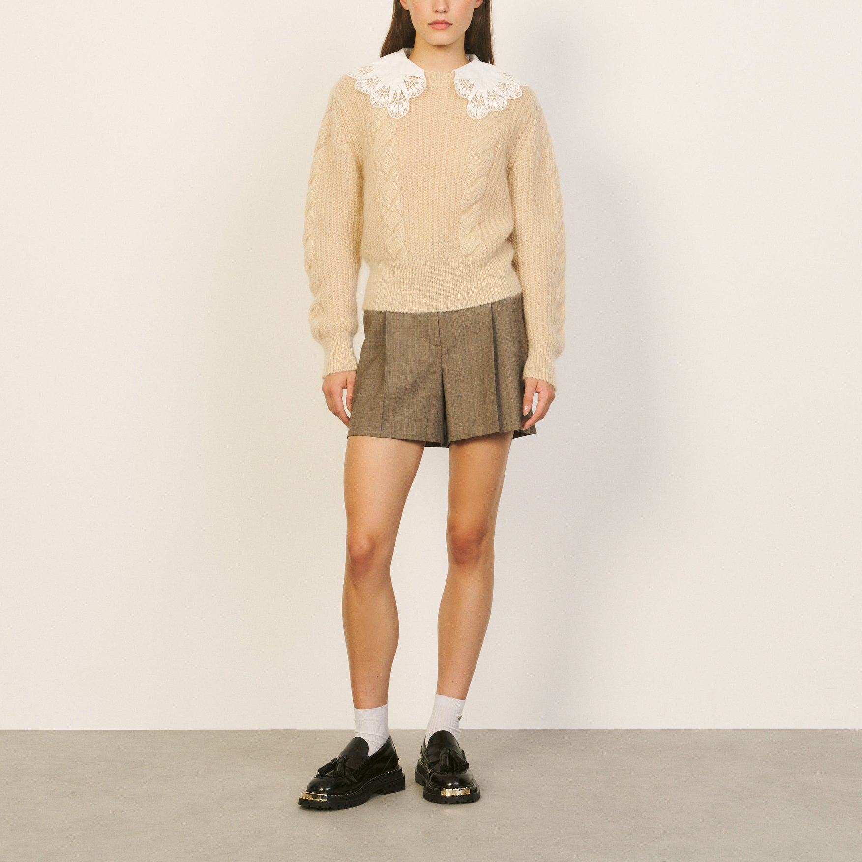 Pull court à grand col brodé Sandro seconde main