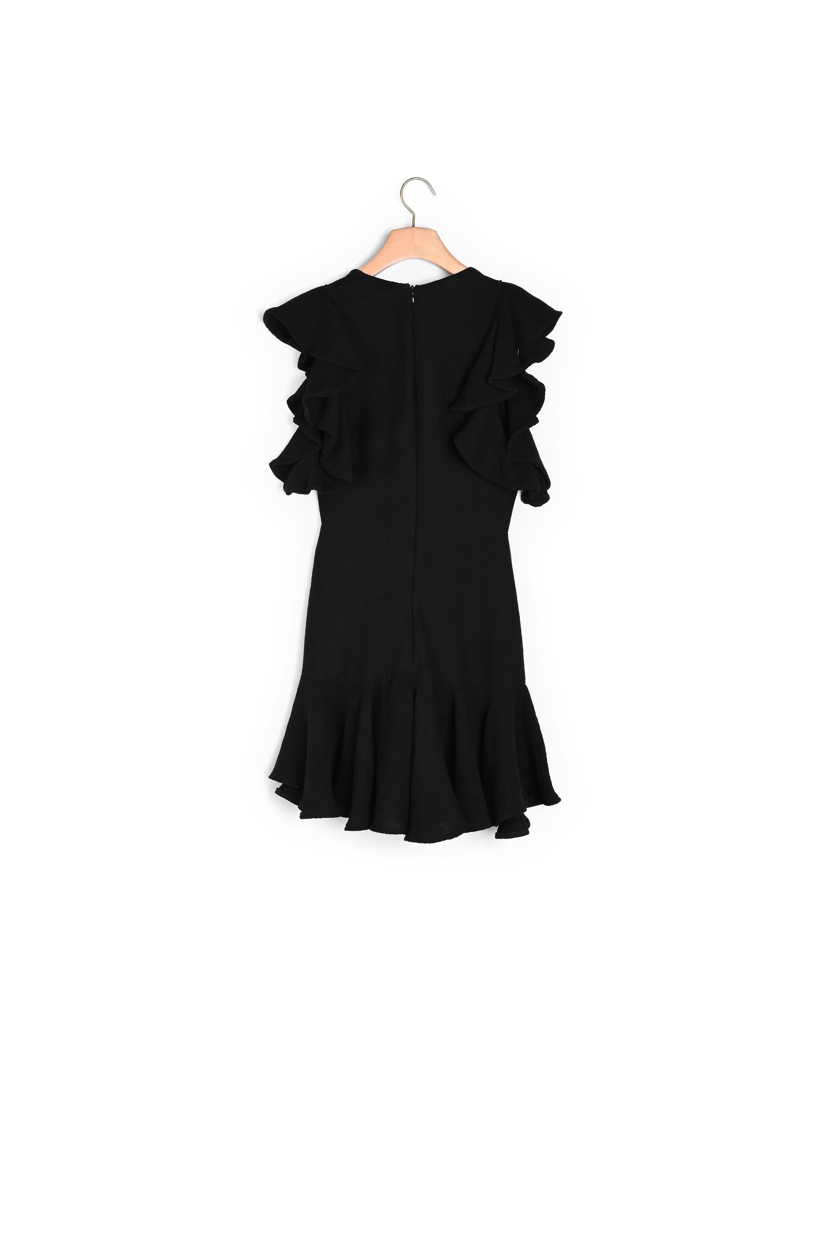 Robe décolletée type patineuse à volants Sandro seconde main