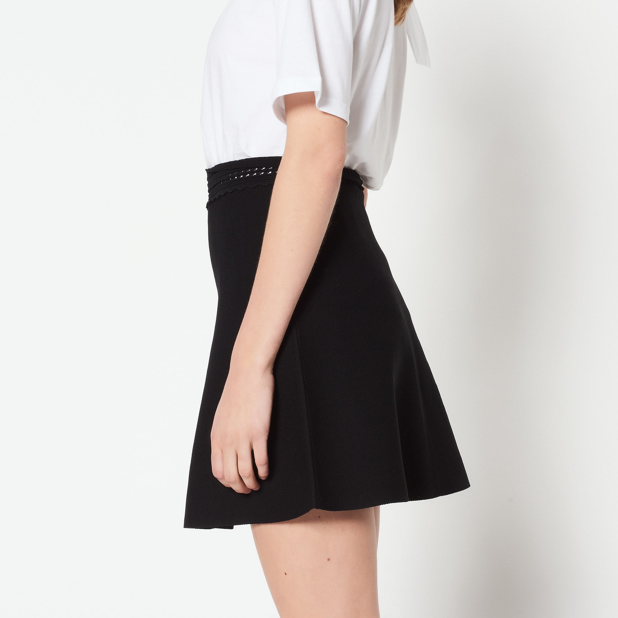 Jupe patineuse avec broderie à la taille Sandro seconde main