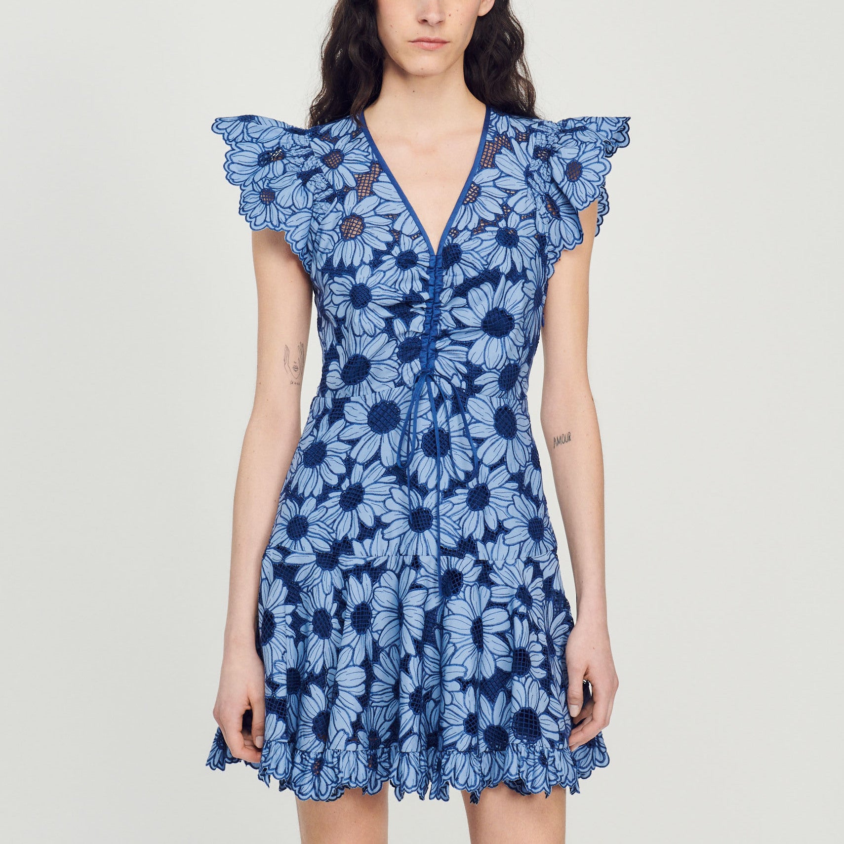 Robe guipure marguerites Sandro seconde main