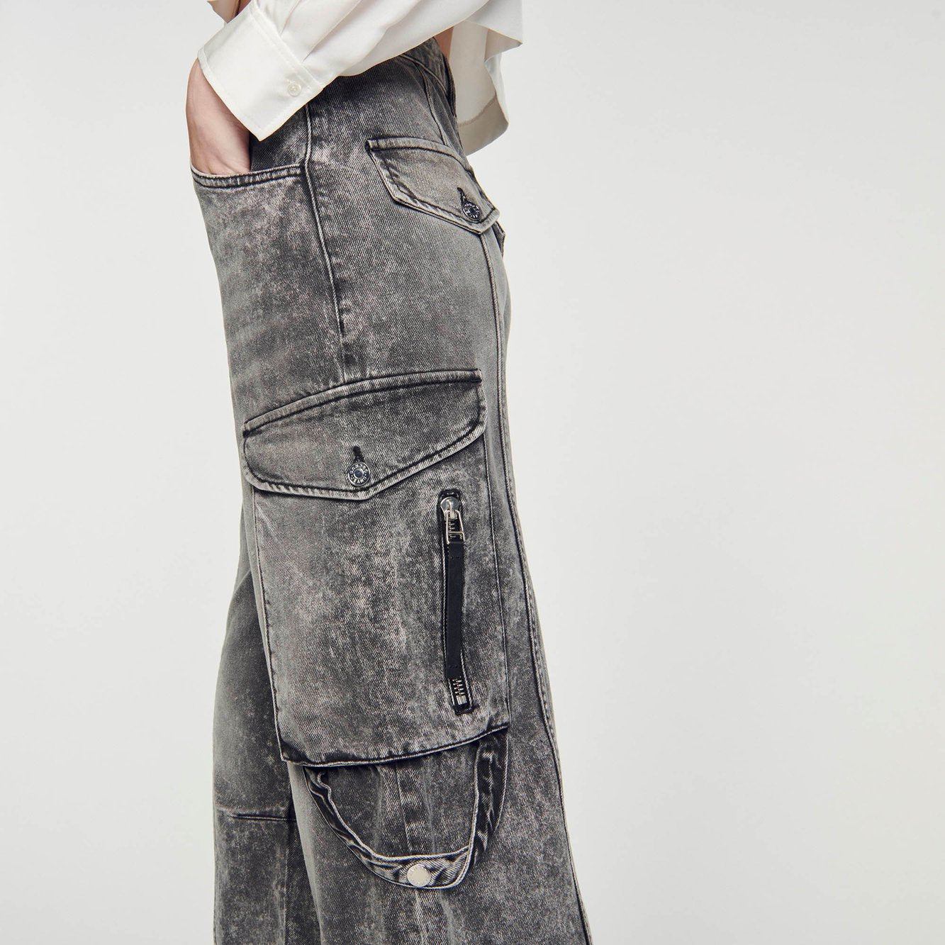 Jean cargo délavé Sandro seconde main