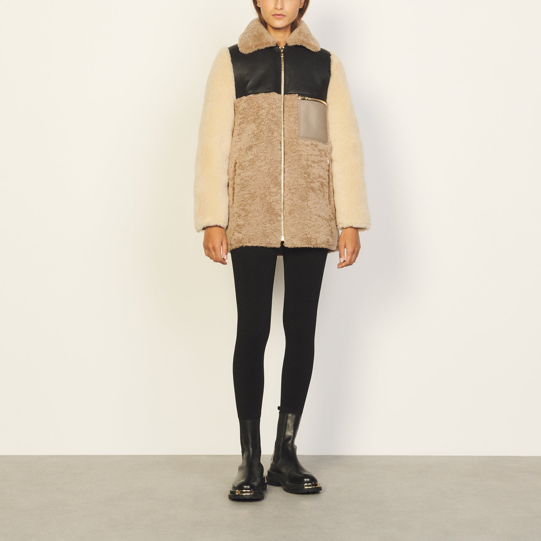 Outerwear Beige Sandro seconde main