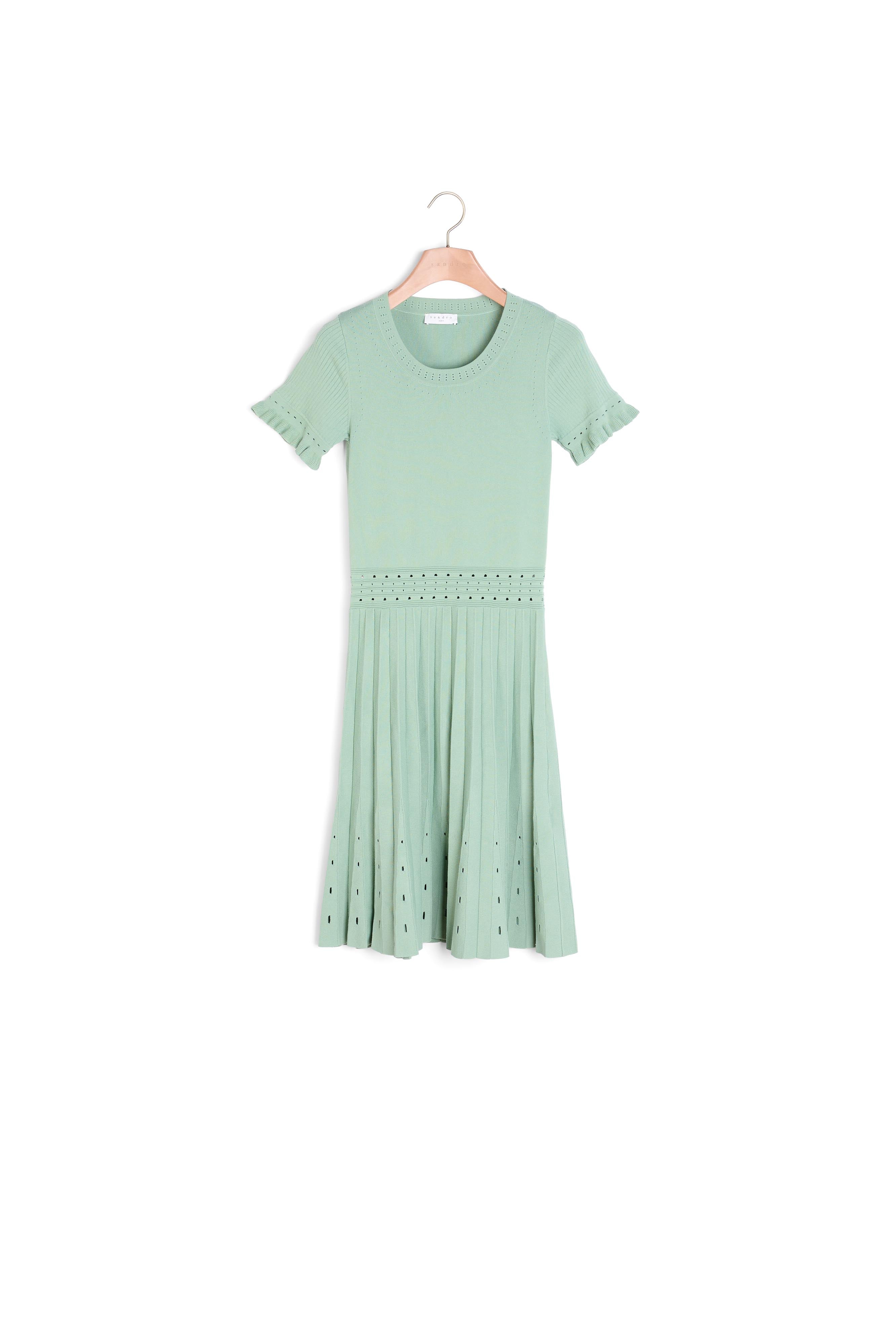 Robe en maille avec jeux de découpes Sandro seconde main